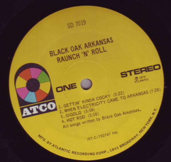 Black Oak Arkansas : Raunch 'N' Roll Live (LP, Album, PR )